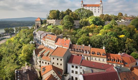 Slovenská Politika a Vláda: Nové Vedenie a Kľúčové Politické Zmeny